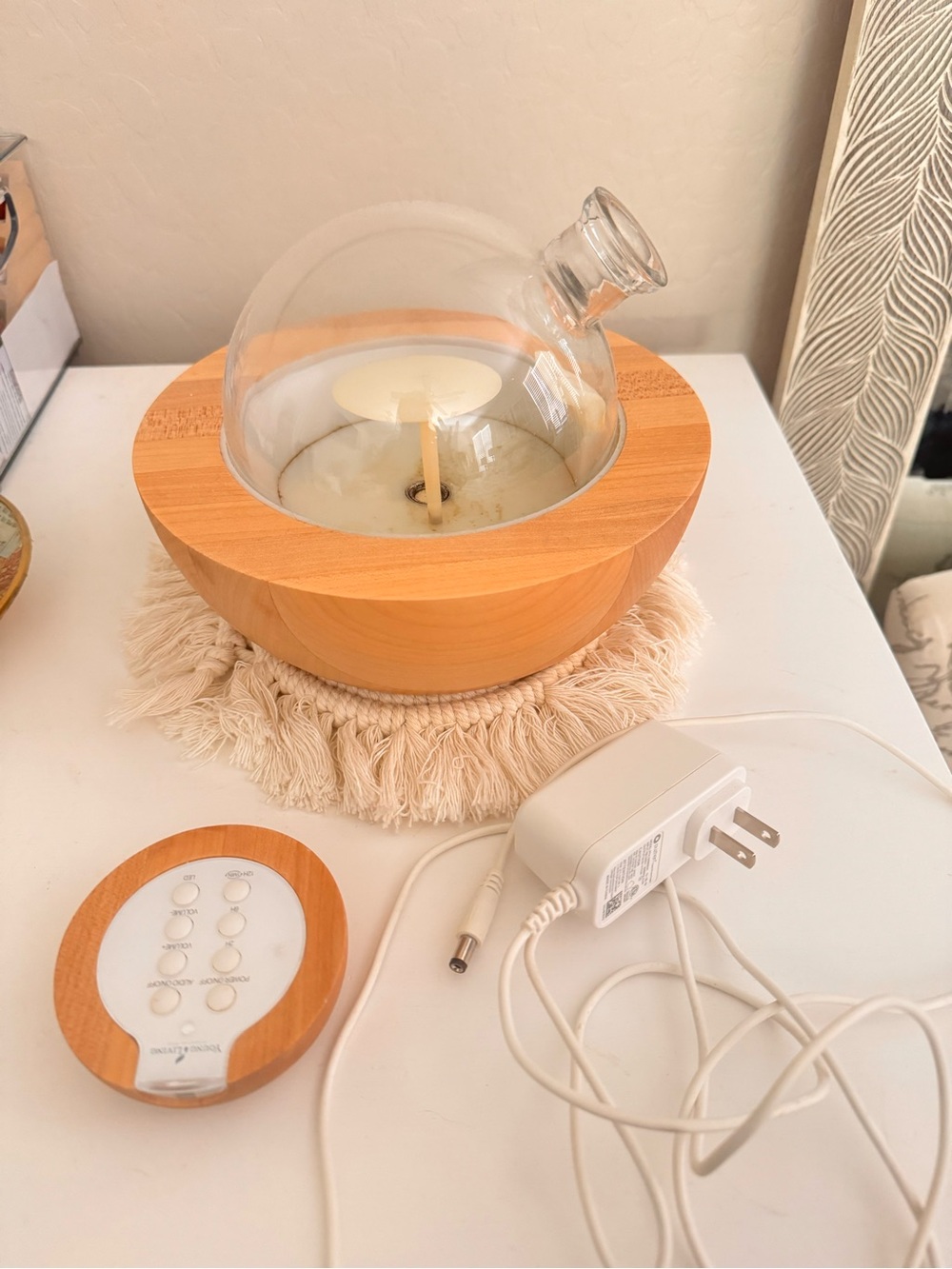 The Aria™ Ultrasonic Diffuser Young Living - Picture 2 of 3